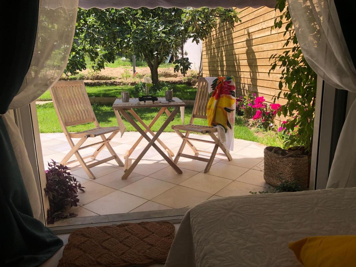 Hotel LA MAISON DE LA DUNE - Jacuzzi 1ère séance offerte - Piscine chauffée avec Abri Amovible - Plage située à 200m, accès direct par le bois - Borne VE La Couarde-sur-Mer Esterno foto