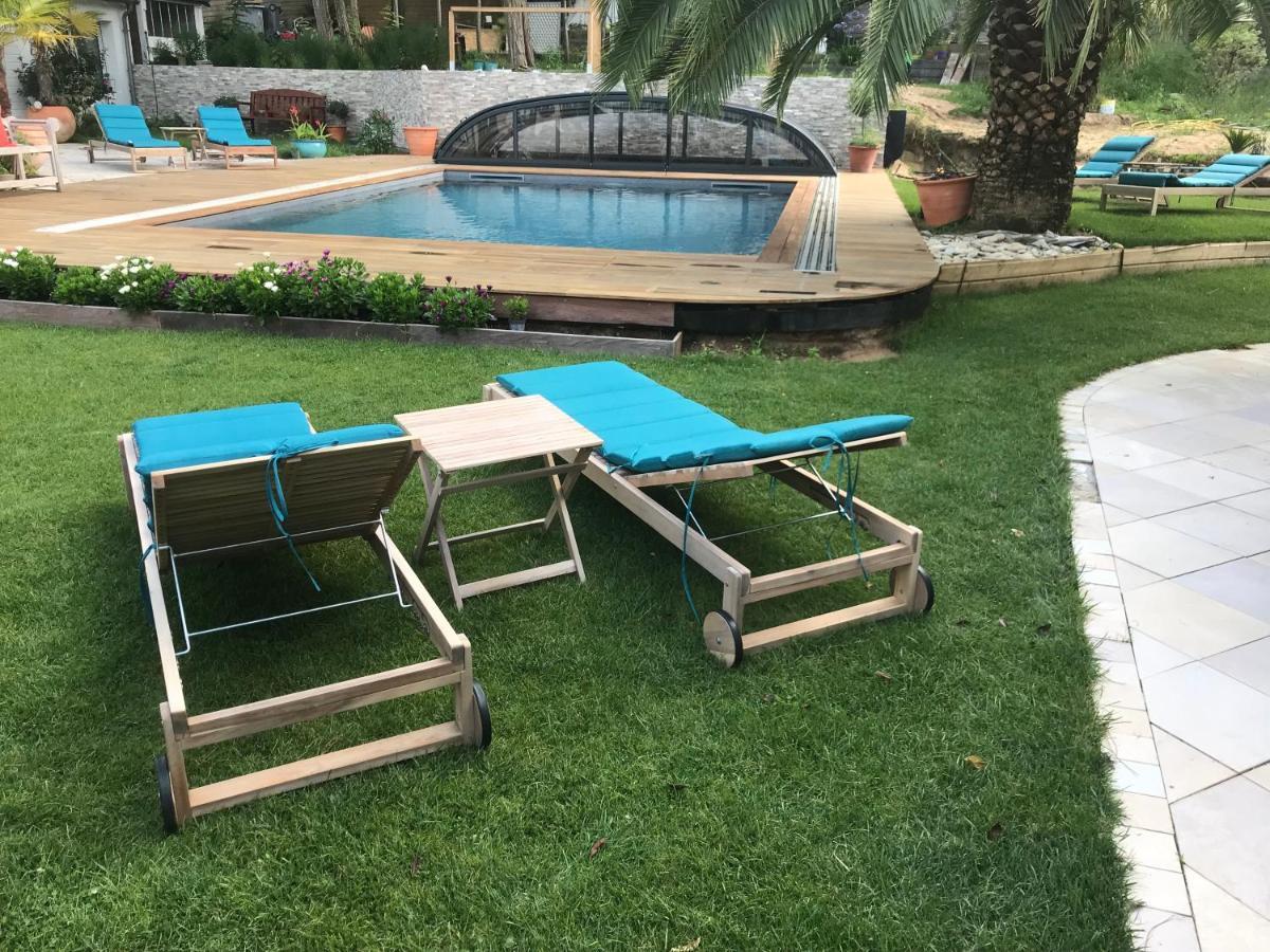 LA MAISON DE LA DUNE - Jacuzzi 1ère séance offerte - Piscine chauffée avec Abri Amovible - Plage située à 200m, accès direct par le bois - Borne VE La Couarde-sur-Mer Esterno foto