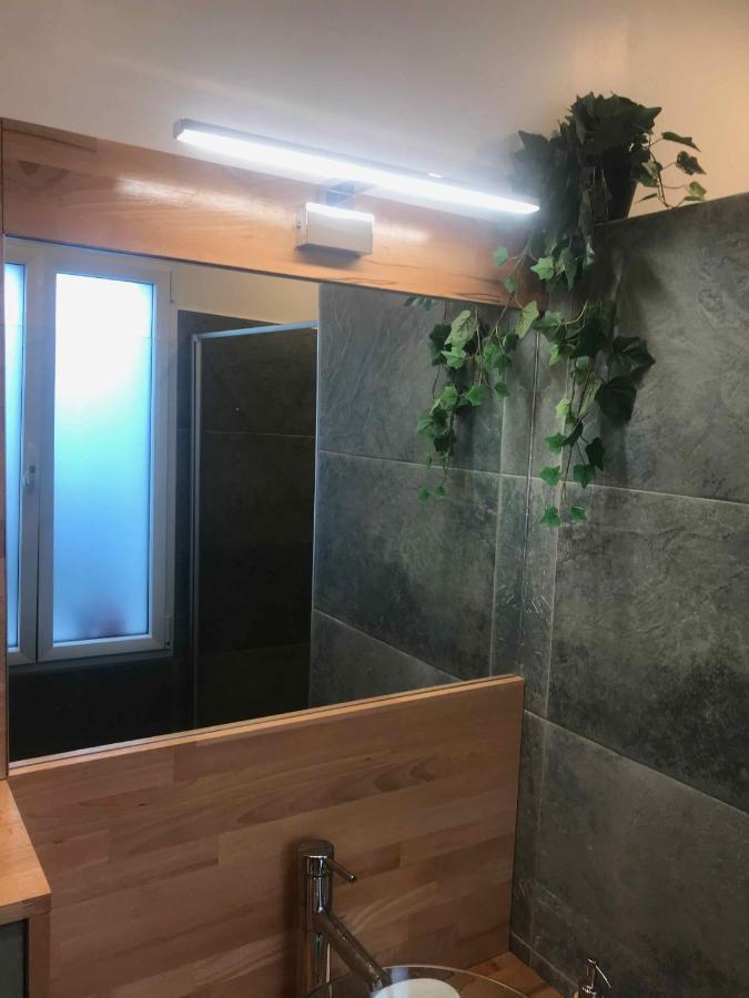 LA MAISON DE LA DUNE - Jacuzzi 1ère séance offerte - Piscine chauffée avec Abri Amovible - Plage située à 200m, accès direct par le bois - Borne VE La Couarde-sur-Mer Esterno foto